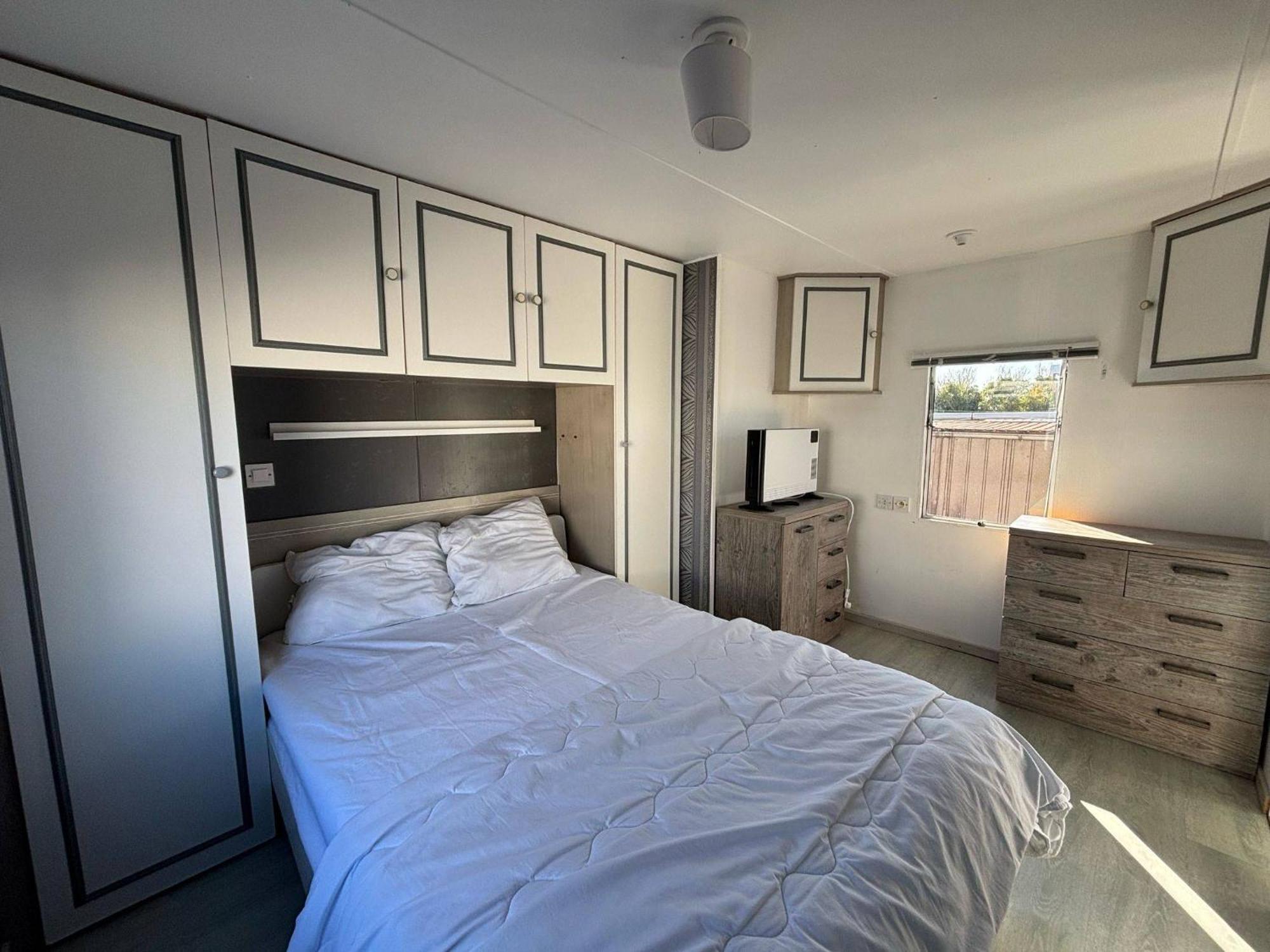 Mobile Home Au Camping New Vennepark Harendijk エクステリア 写真